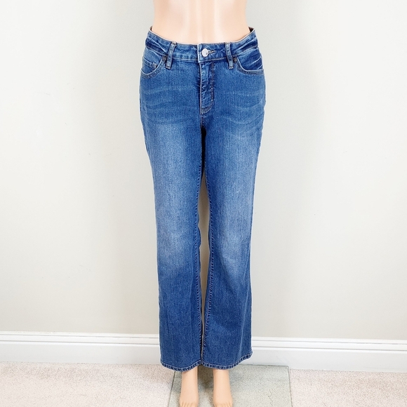 New York And Company Soho Curvy Bootcut Jeans Pants - Picture 1 of 10
